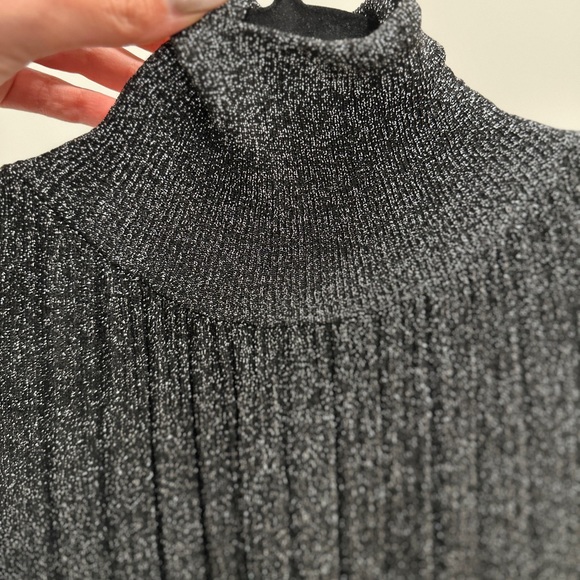 COPY - Zara high neck metallic dress - Picture 10 of 16